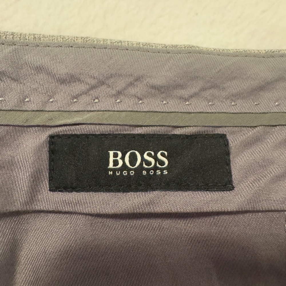 Men’s Gray Hugo Boss Slacks - Picture 3 of 6